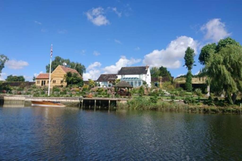 Lowlands Cottage Beccles Exterior photo
